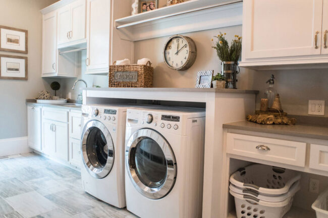 custom built-in closets