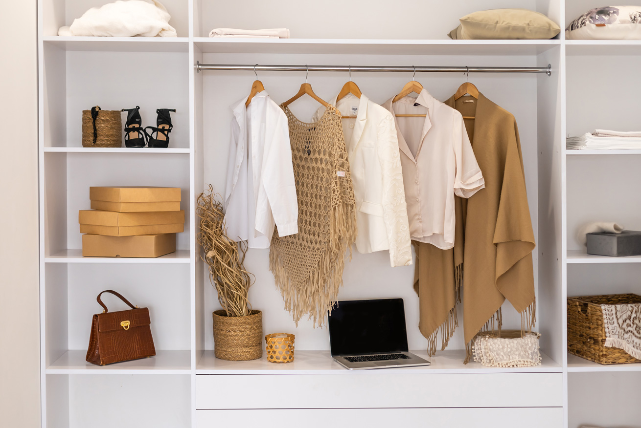 Organizing Your Professional Wardrobe with Custom Solutions - Closet ...
