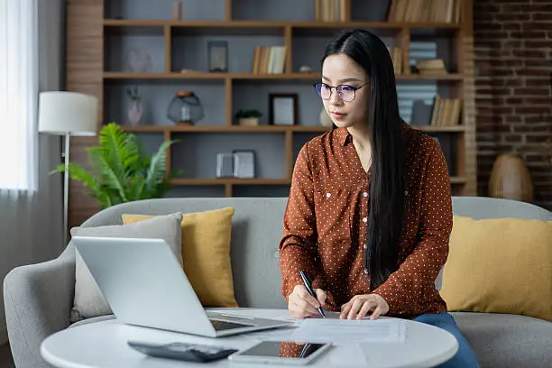 Custom Closets That Boost Productivity at Home