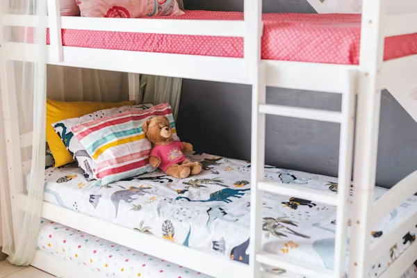 Smart Kids’ Closet Systems for Neat, Organized Bedrooms